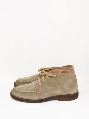 CROSBY MOC-TOE CHUKKA BOOT_SAND SUEDE(300)