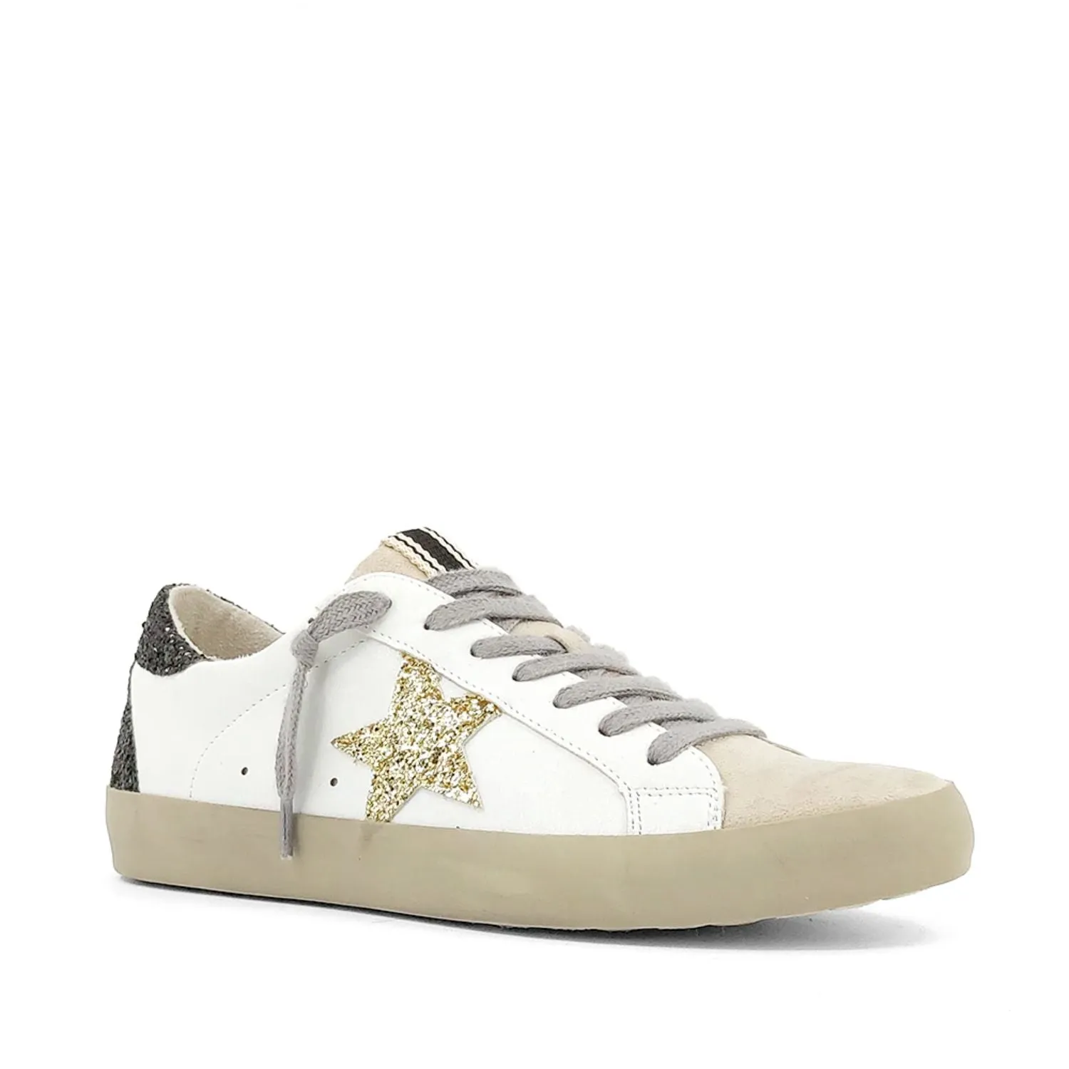 Shu Shop Womens Pamela Star Distressed Pre-Scuffed Fashion Sneakers